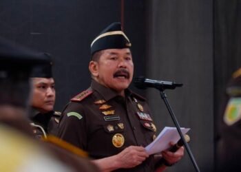 Korupsi Menggurita, Dari Pusat hingga Desa, Kejagung Bersikap