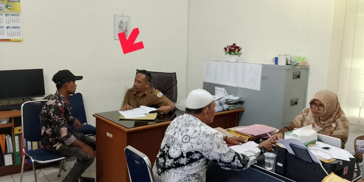 Gawai Mewah, Motor Baru, dan Rumah Megah: Usai Viral, Geusyik Rawa Diperiksa Inspektorat