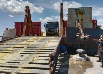 Laut Bukan Tempat Sampah: Sulfur Tumpah, PEMA Cuci Tangan