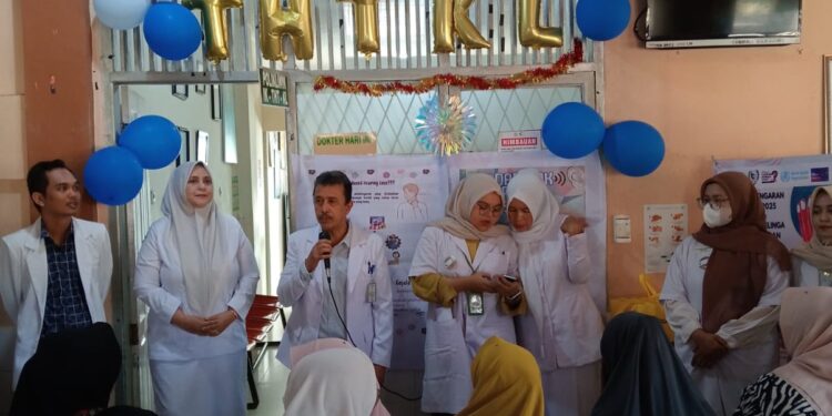 RSUCM Edukasi Kesehatan Pasien di Ruang Tunggu Poli