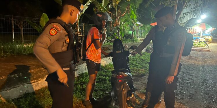 Patroli Presisi Polres Lhokseumawe, Polisi Ajak Remaja Hindari Balap Liar dan Tawuran