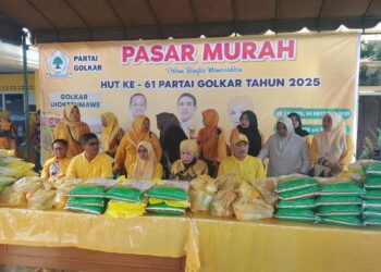 Pengurus Partai Golkar DPD 2 Kota Lhokseumawe Adakan Kegiatan Pasar Murah 