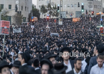 Ratusan Ribu Yahudi Ultra-Ortodoks Padati Yerusalem Tolak Wajib Militer