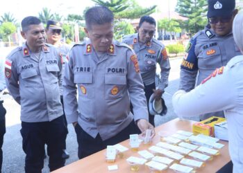 Tak Ada Ruang bagi Anggota yang Terlibat Narkoba, Polres Aceh Utara Tes Urine Mendadak