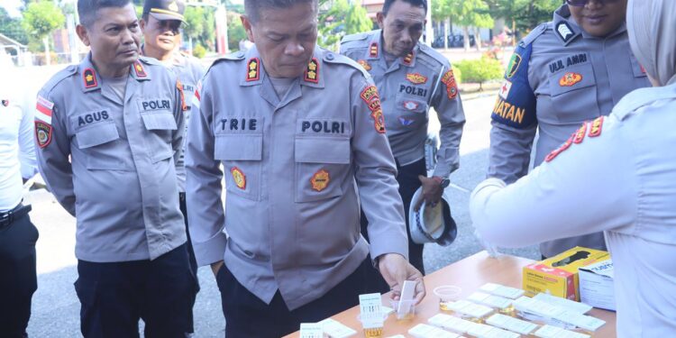 Tak Ada Ruang bagi Anggota yang Terlibat Narkoba, Polres Aceh Utara Tes Urine Mendadak