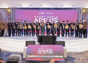 Perkuat Sinergi Kawasan, Wali Kota Lhokseumawe Hadiri Raker Komwil I APEKSI